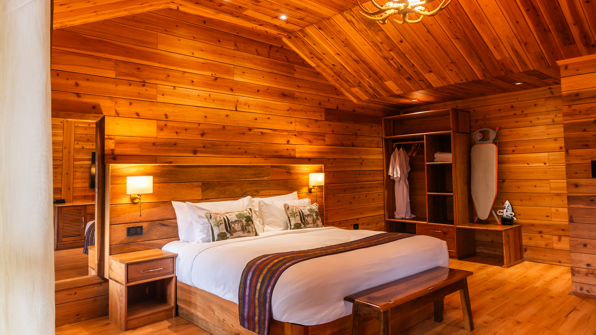 Cozy Luxury Homestay -The Yangtey Farmhouse Sikkim